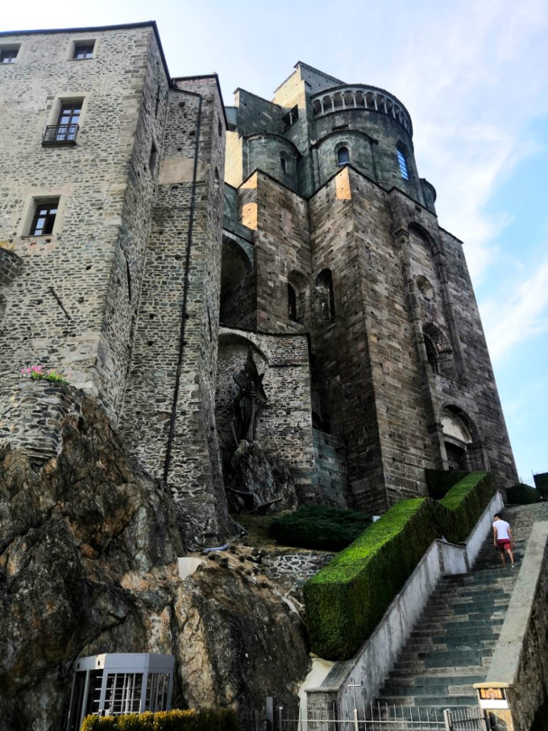 sacra-di-san-michele-03